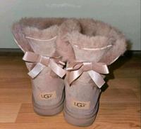 UGG Stiefel Gr.42 - WIE NEU !!! ROSA Nordrhein-Westfalen - Oberhausen Vorschau
