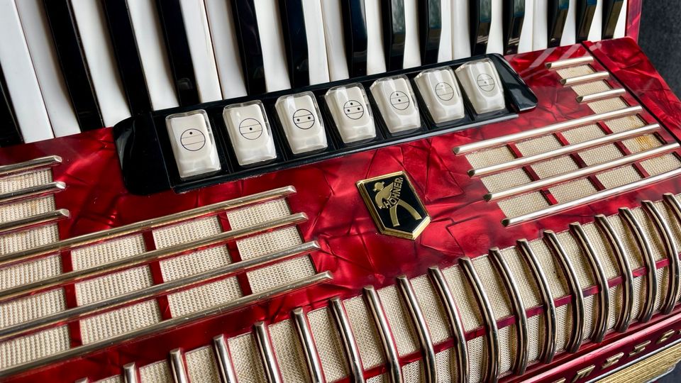 HOHNER Verdi II N Akkordeon in Regensburg