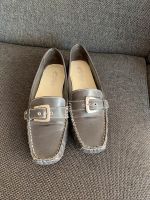 Mokassins Slipper Loafer Ballerinas von Esprit Leder braun Gr 39 München - Trudering-Riem Vorschau