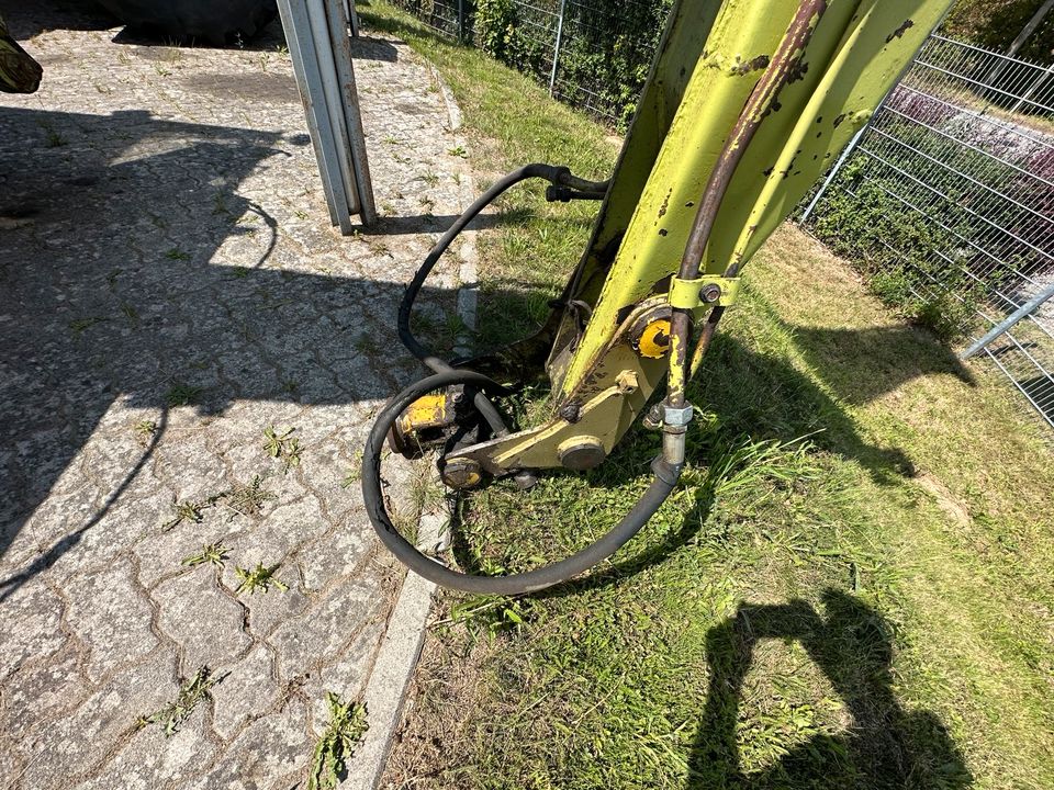 Fortschritt T 188 Bagger top Zustand in Neubrandenburg