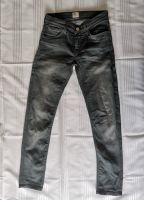Damen Jeans LEE W26 L31 91% Baumwolle 3% Elasthan guter Zustand! Hessen - Hochheim am Main Vorschau