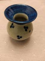 kleine alte Vase beige blau Berlin - Steglitz Vorschau