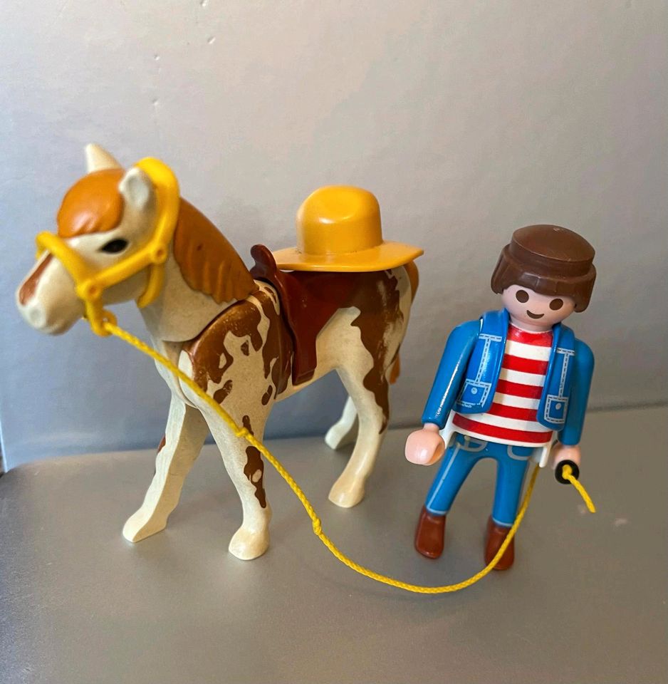 Pferd mit Reiter von Playmobil in Leipzig