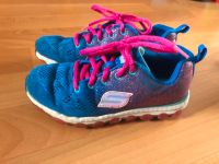 Skechers Sneaker / Turnschuhe Größe 33 Nordrhein-Westfalen - Schwelm Vorschau