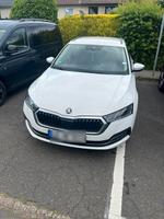 Skoda Octavia 2.0 TDI 110kW DSG Selection Combi Se... Baden-Württemberg - Korntal-Münchingen Vorschau