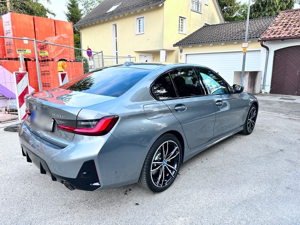 BMW 330e M-Paket in München