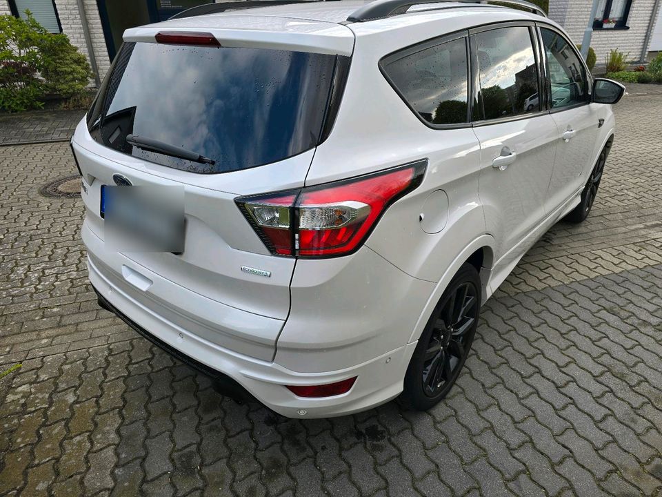 Ford Kuga ST-Line 1.5 Eco Boost 4x4 129KW Automatik TOP Zustand in Wesel