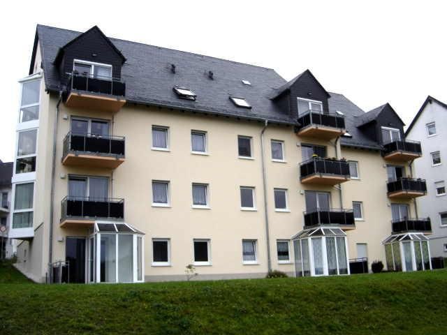 Kapitalanlage! Vermietet Wohnung mit Balkon in Hartenstein