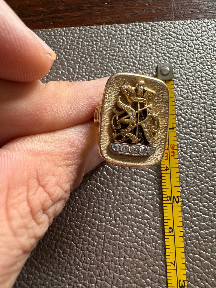 Antiker Ring 585 Gelbgold mit Diamanten in Riegelsberg