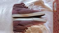 Kleiderschrank Räumung - neue Vans Schuhe, Preis VB!! Rheinland-Pfalz - Mainz Vorschau