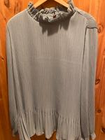 H&M Bluse blau grün Niedersachsen - Hagen im Bremischen Vorschau