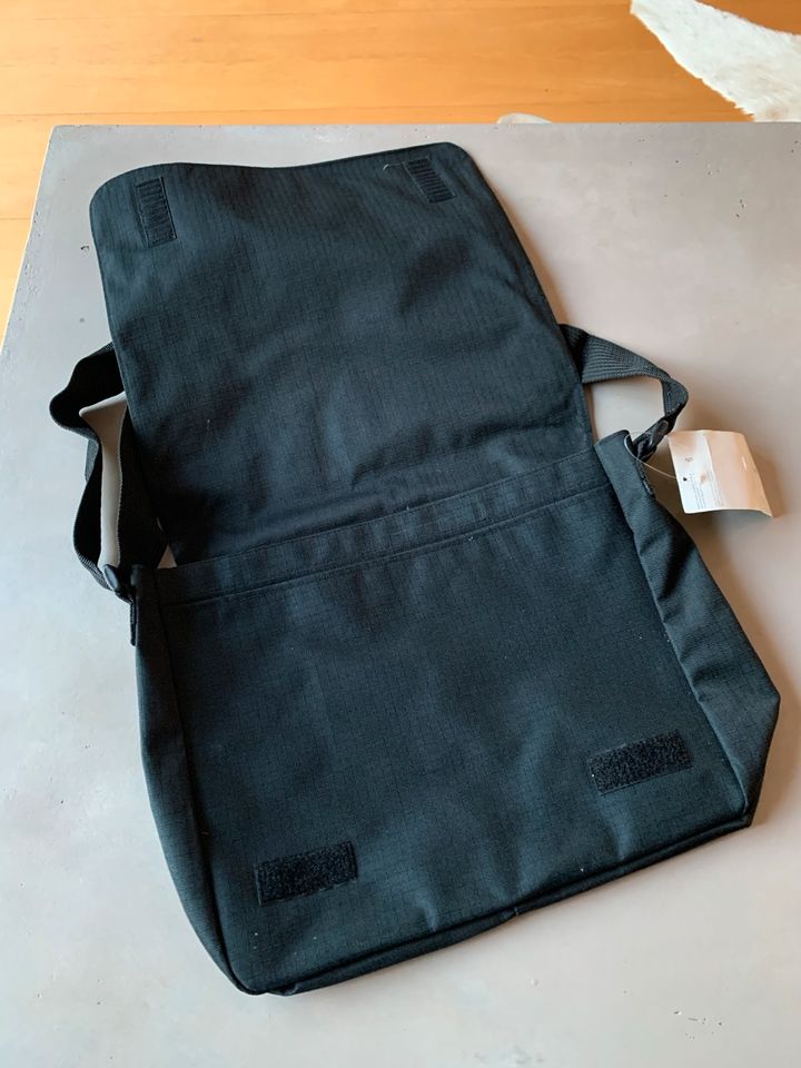 BENETTON Messenger Bag, Laptop-Tasche, Crossover, schwarz,NEU in Düsseldorf