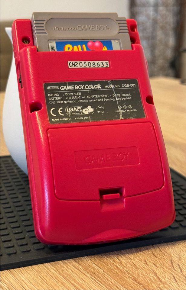 TOP ZUSTAND - Gameboy Color Beere Pink Rot in Solingen