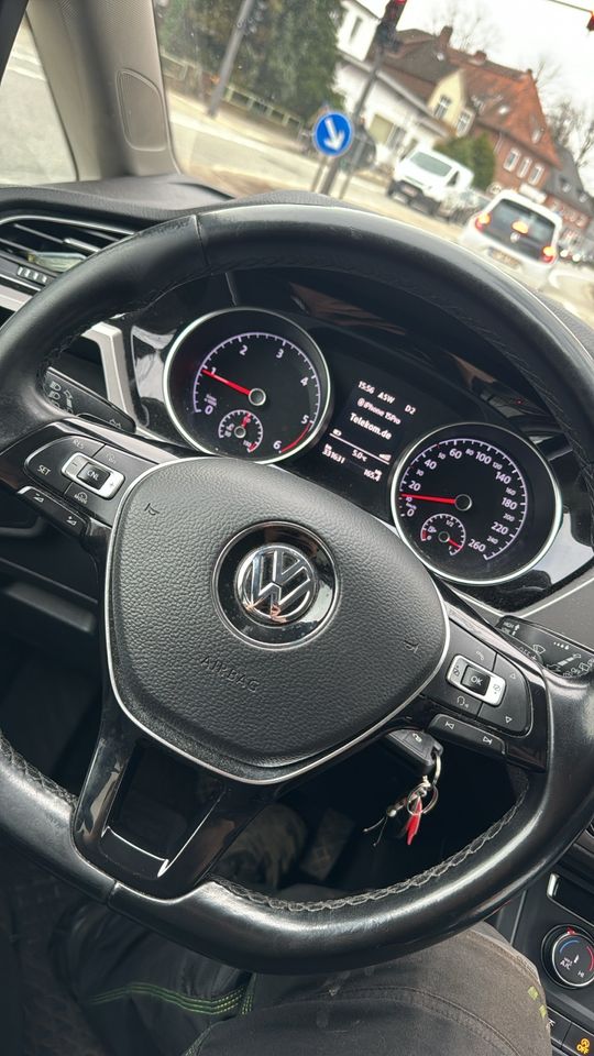 Volkswagen VWTouran 2,0TDi 7Sitzer Tausch möglich in Hamburg