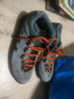Spinning Schuhe Adidas Gr 40.5 Niedersachsen - Ilsede Vorschau