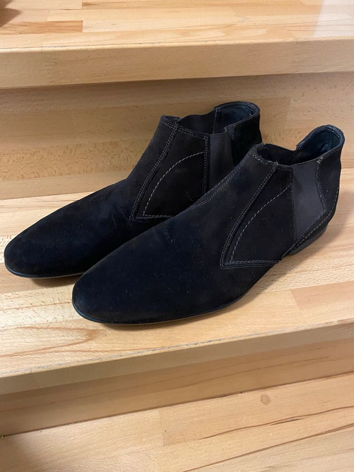 Unterschiedliche Herren Leder Schuhe 46 Gr in Essen