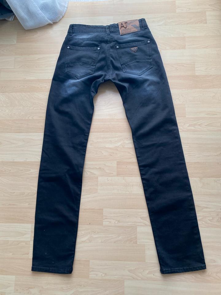 Original Emporio Armani AJ Jeans - Top Zustand - Damen/Herren in Ratingen