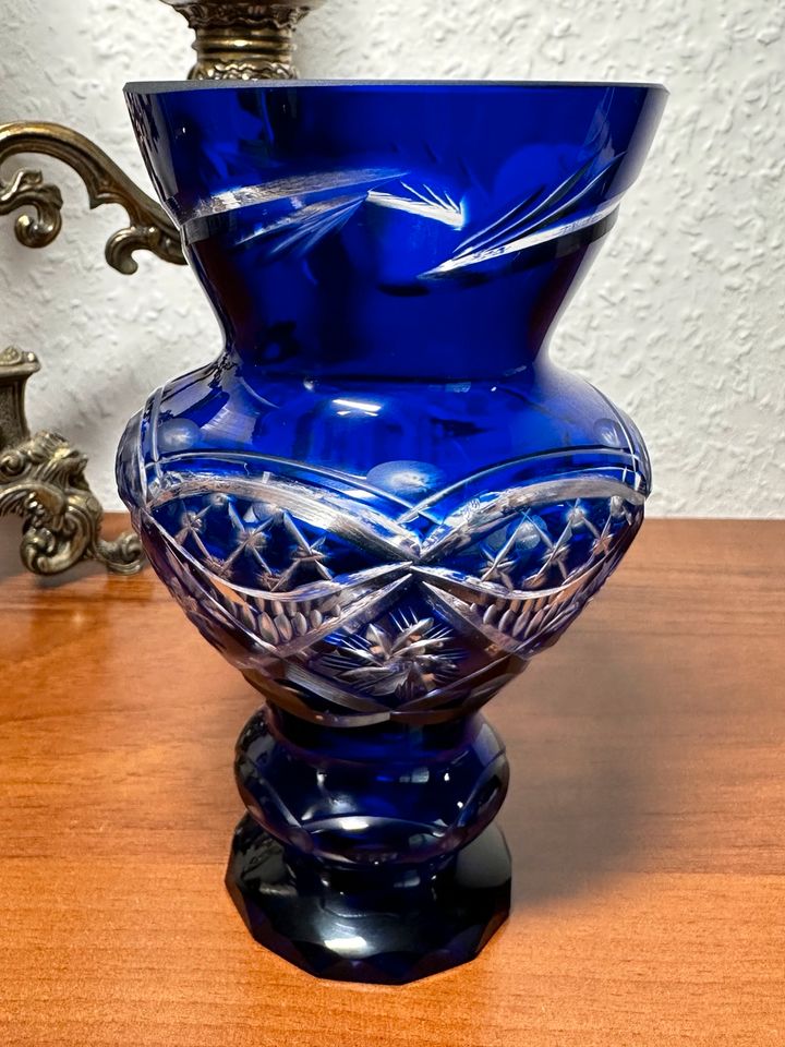 Vase Glas Kristall Geschliffenes Blau Vintage in Schwedt (Oder)