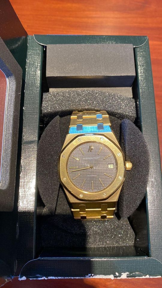 Audemars Piguet Royal Oak Ultra Rare in Mutlangen