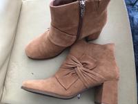 Stiefeletten in beige/hellbraun, Gr. 40, Wildleder, Tamaris Hessen - Bad Hersfeld Vorschau