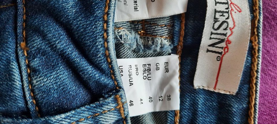 Jeans LINEA TESINI by heine 5-Pocket -- neu , nie getragen in Leonberg