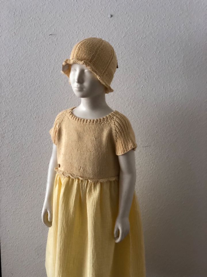 Kleid Sommerkleid Musselin Handmade Unikat Gr.104-116 neu in Stuttgart
