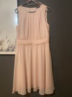 Elegantes hübsches Kleid Orsay M 38 zart rosa mit kleinen Punkten Dresden - Seevorstadt-Ost/Großer Garten Vorschau