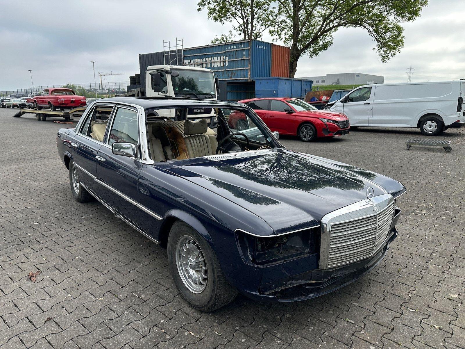 Abbildung des Autos Mercedes-Benz 450 SEL 6.9