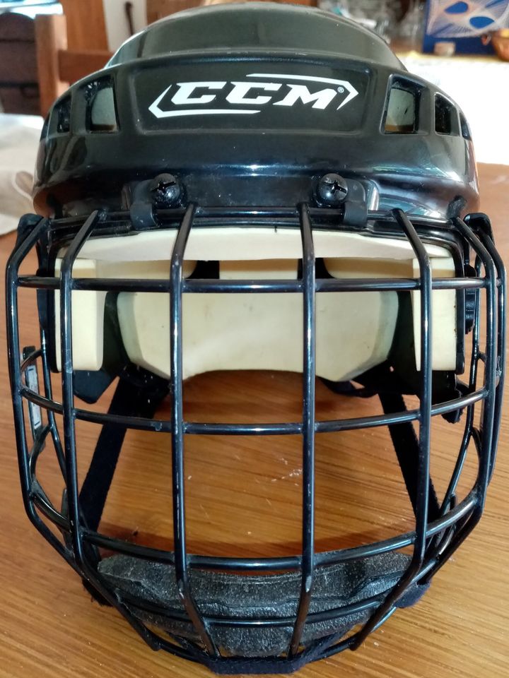 Hockey Helm CCM Vector M 54-58cm in Enger