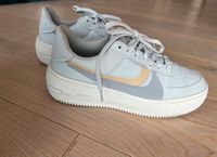 Nike Air Force 1 Platform grau neu 40 Hessen - Kirchhain Vorschau