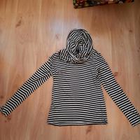 Wasserfallkragen Shirt gestreift von H&M in Größe S 36 Sachsen - Annaberg-Buchholz Vorschau