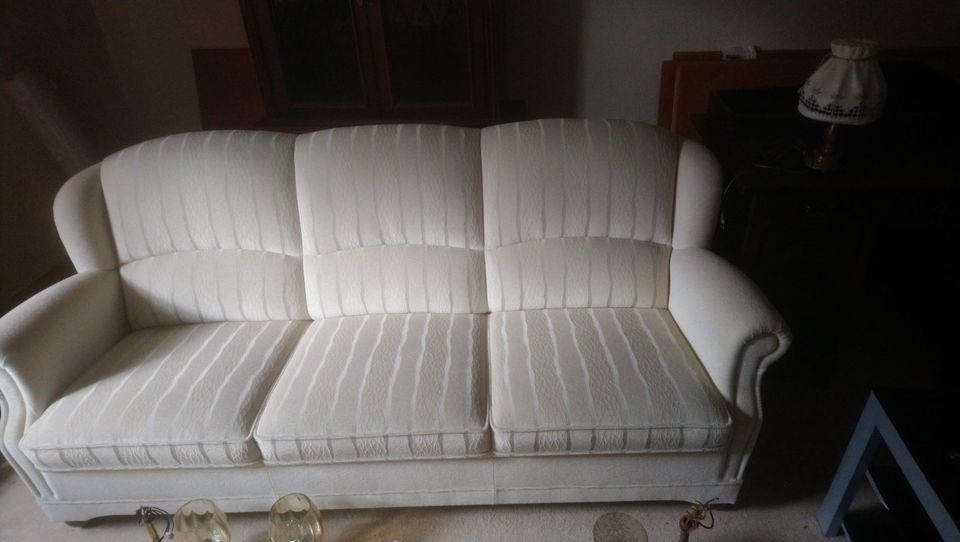 Sofa Sessel Couch Garnitur Massiv Haushaltsauflösung in Alsfeld