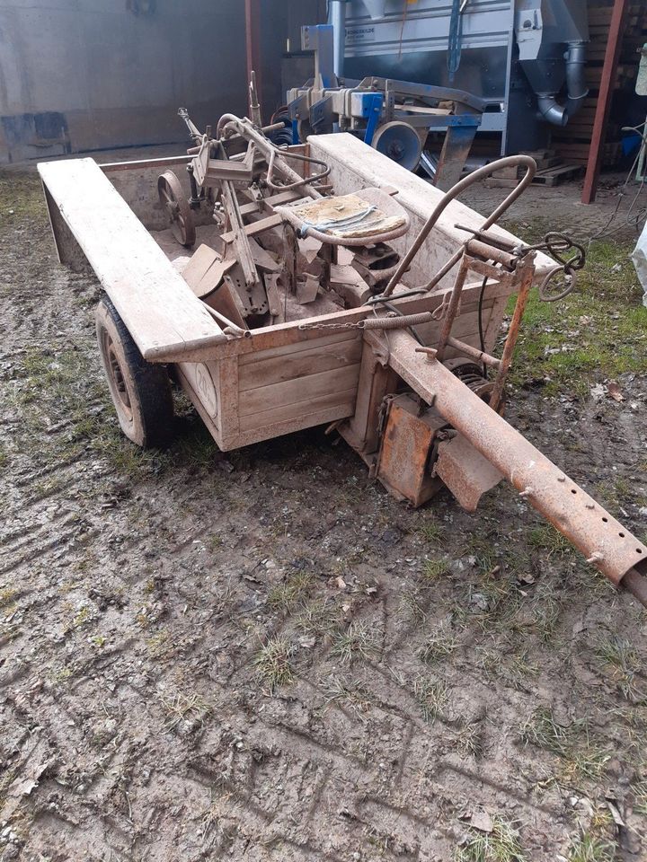 Weinbergspflug / -wagen / -seilwinde in Erlenbach