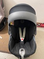 cybex GOLD Babyschale Cloud G i-Size Moon Black mit Liegefunktion Baden-Württemberg - Nürtingen Vorschau