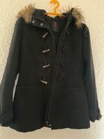 Schwarzer Kurzmantel (Dufflecoat) Größe XS Leipzig - Leipzig, Zentrum-Ost Vorschau