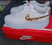 Neu Original Nike Sneakers Limit Edition Rheinland-Pfalz - Neuwied Vorschau