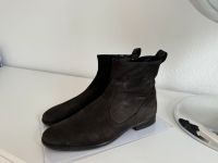 Edle Chelsea Boots, Leder, Größe 41, braun, Italien Frankfurt am Main - Westend Vorschau