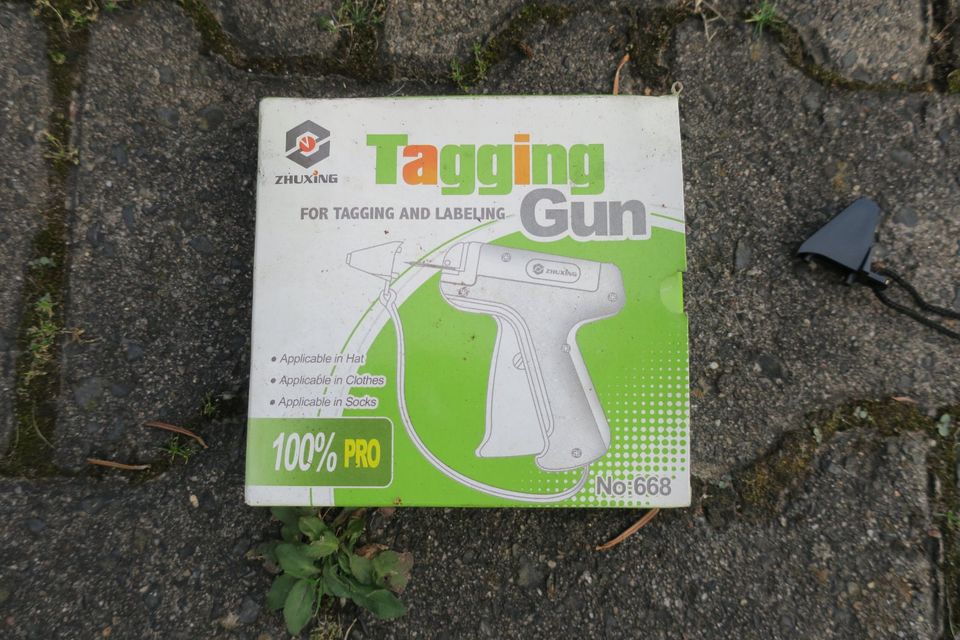 Label Tagging Gun Preisschild Heftpistole Etikettierpistole in Löcknitz