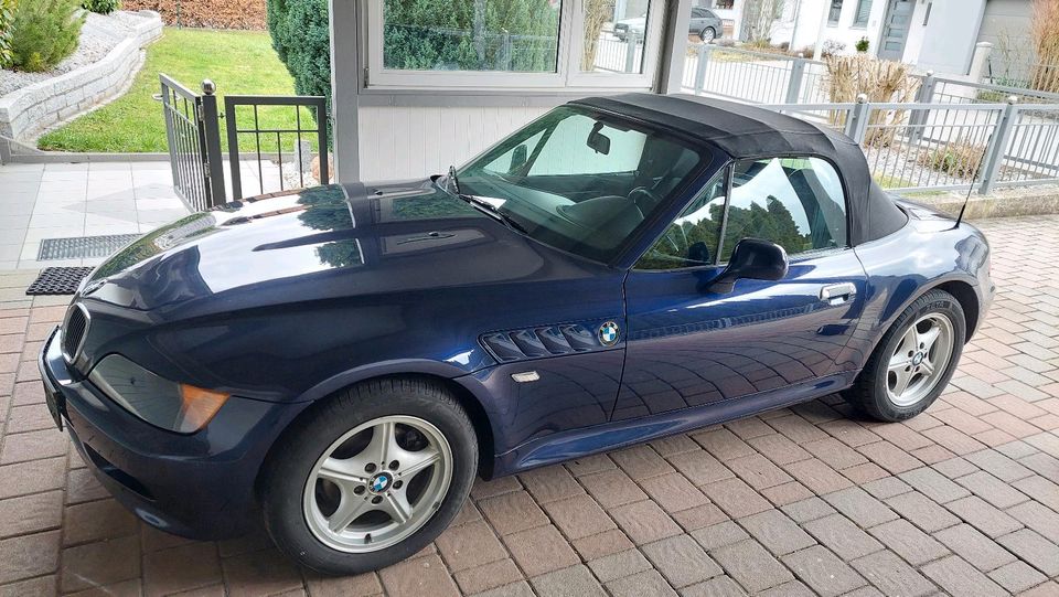 BMW Z3 mit neuem Verdeck in Plattling