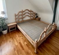 Hochwertiges Schlafzimmer Pinie Massivholz Schrank Bett Kommode Saarland - Mandelbachtal Vorschau