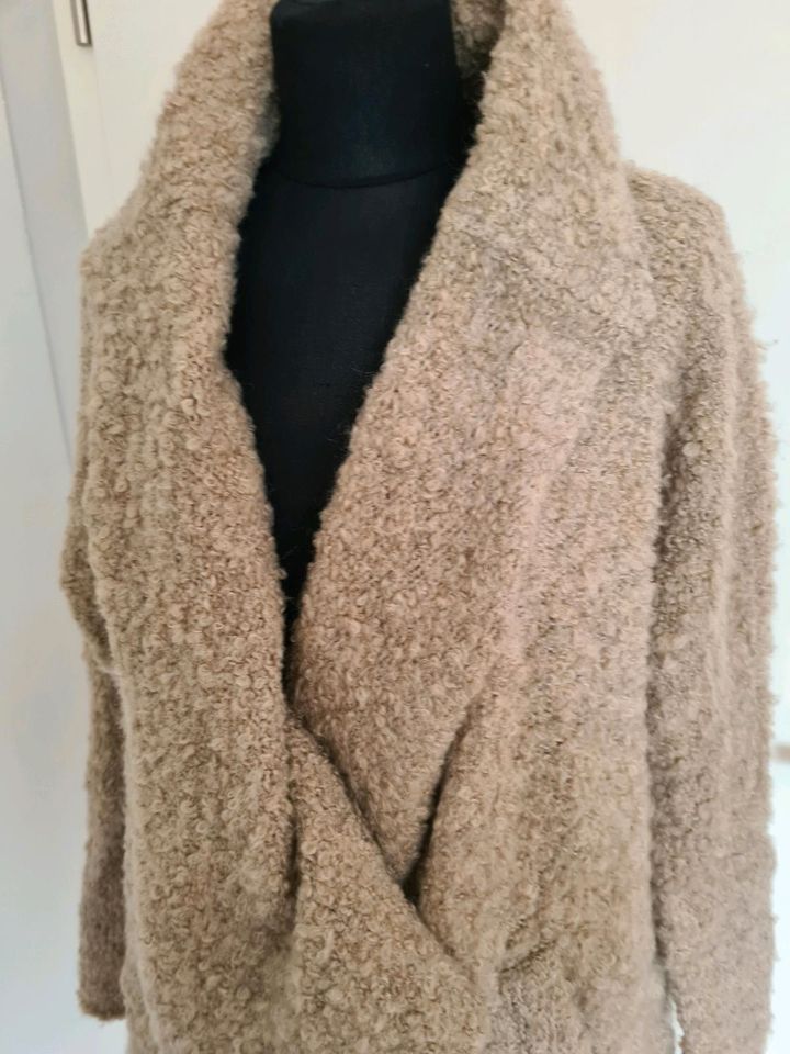 Damen Strickweste Strickjacke Wollmantel Marc Aurel L beige Boho in Mering