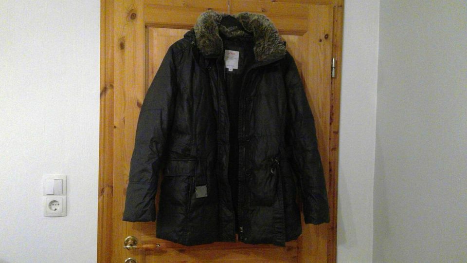 ❗ S.OLIVER Winterjacke Gr. 44 ca. 62cm Achseln. Länge ca. 78cm❗ in Friedeburg