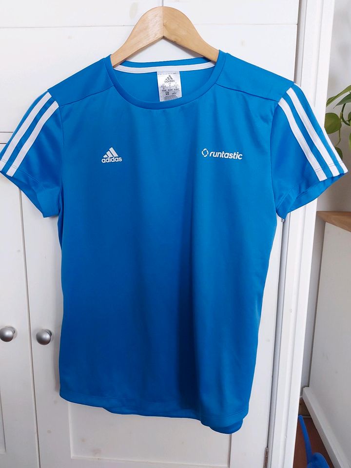 Adidas runtastic Fitness Running Training Shirt blau NEU Gr. M in Forstinning