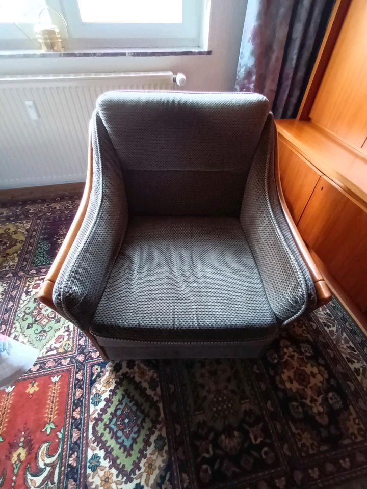 Retrosofa mit 3 Sessel in Calden