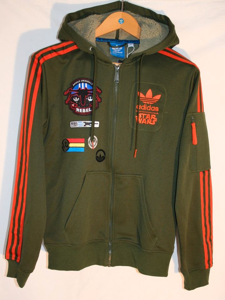 adidas originals Starwars Jacke Größe S in Berlin