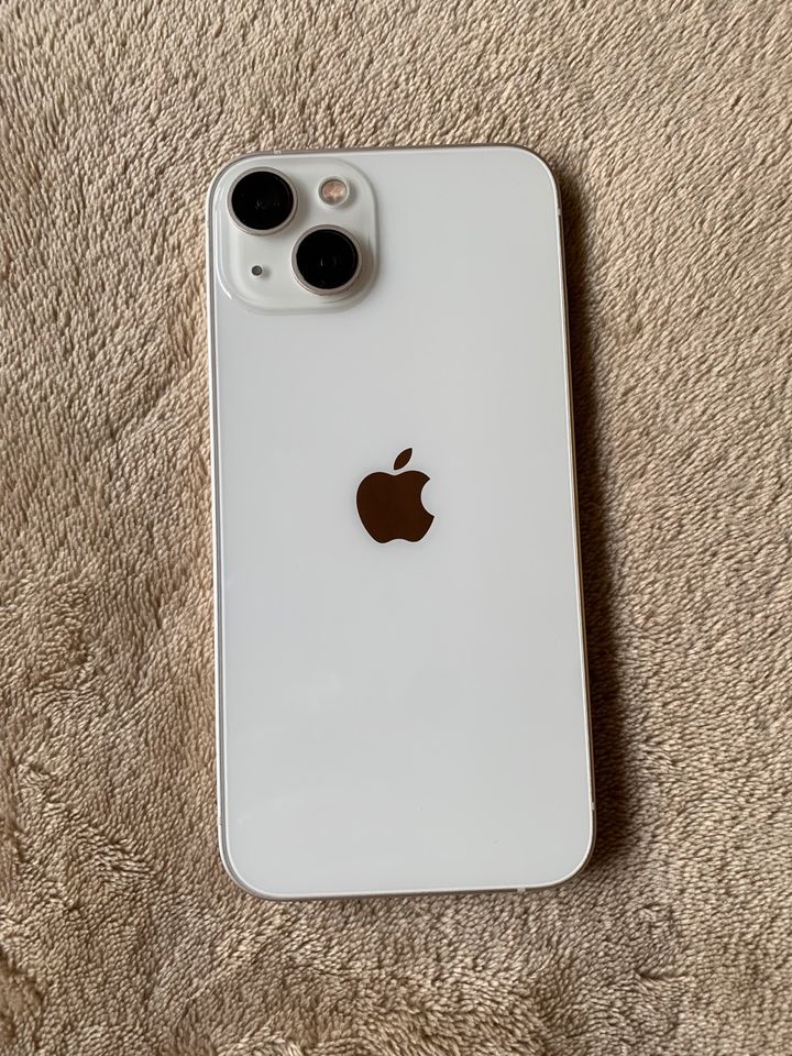 Apple Iphone 13 Weiß (kein 12, 14, 15) in Ingolstadt