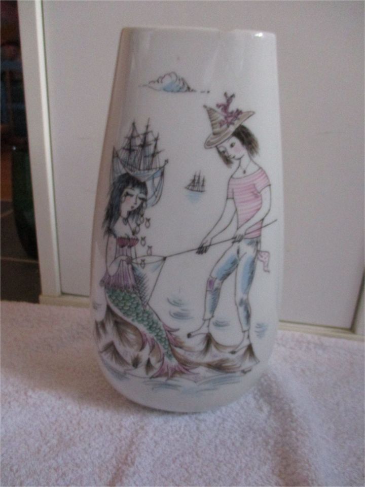 Rosenthal Sammler-Vase Meerjungfrau, 23 cm , leider mit Defekt in Kipfenberg