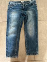 C&A Jeans Hose Gr 44 Stretch sehr gut Nordrhein-Westfalen - Viersen Vorschau