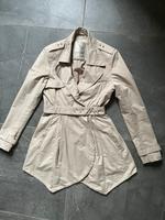 Trenchcoat Guess Gr.S Niedersachsen - Bramsche Vorschau