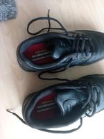 Skechers slip resistant Damen Sicherheitsschuhe gr 41 Nordrhein-Westfalen - Krefeld Vorschau